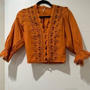 used cute top , good condition